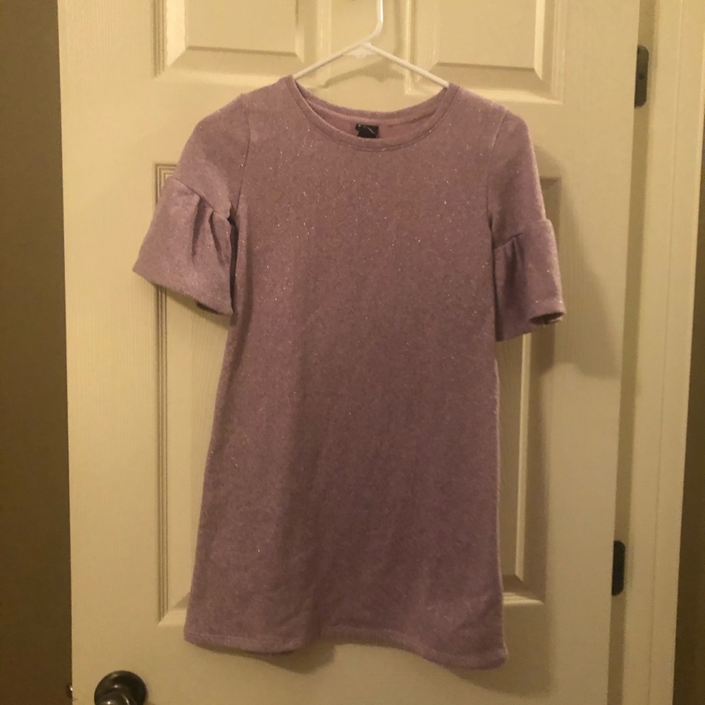 Cute lavender sweatshirt tunic with short sleeves